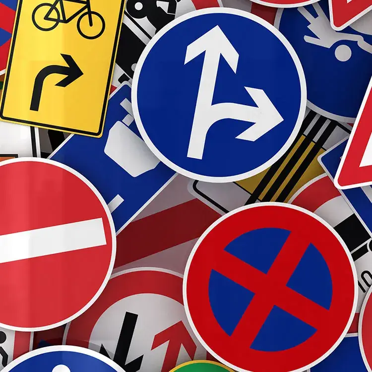 Theorie-Update bei Auffrischungskursen Fahrschule Wuppertal